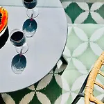 Canaryislandshost L Mar Апартаменты